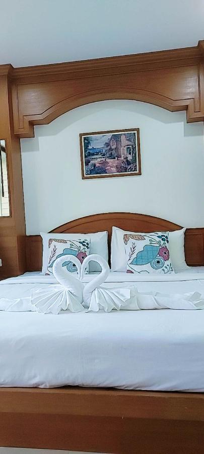 Ainny Residence Patong Екстериор снимка