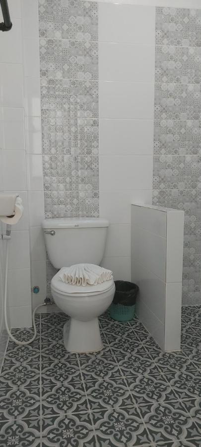 Ainny Residence Patong Екстериор снимка